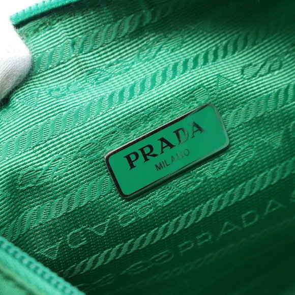 Prada Re Saffiano Green Bag Edition Tessuto Nylon Leather - Picture 4 of 7